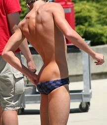 Swimmers - Hot! 5b8b553b7e905.jpg