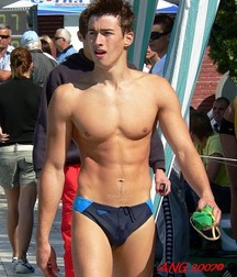 Swimmers - Hot! 5b8b55477d463.jpg