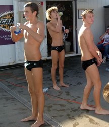 Swimmers - Hot! 5b8b5556aa727.jpg