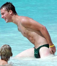 Swimmers - Hot! 5b8b558d83cda.jpg