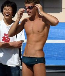 Swimmers - Hot! 5b8b55917f61d.jpg