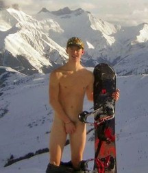 Naked Outdoor Livin 5b8dcb394ec81.jpg