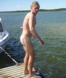 Naked Outdoor Livin 5b8dcb4566efb.jpg