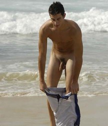Naked Outdoor Livin 5b8dcb4fbaad7.jpg