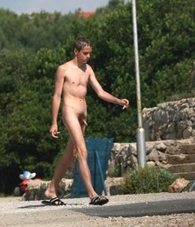 Naked Outdoor Livin 5b8dcb51cc8de.jpg
