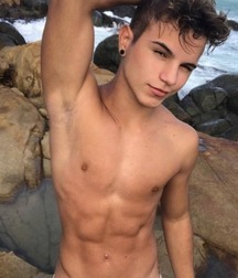 Cute Boys 5b9c6e574bc95.jpg