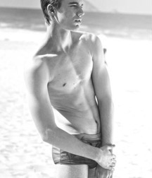 Sexy Swimmers 5bc3f2306c415.jpg