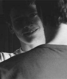 Romance & Couples 5bc3f8a287990.gif