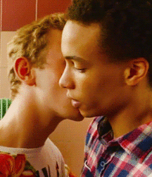 Romance & Couples 5bc3f8f55365a.gif