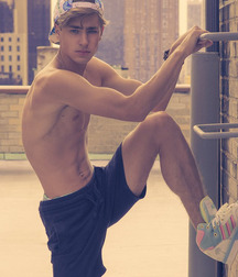 Just Hot, Sexy Cute Boys 5bc3fa79b5894.jpg