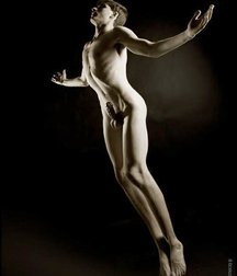 Nude Poses 5bc54828036fa.jpg