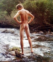 Outdoor Naked Fun! 5bc69d8d5226b.jpg