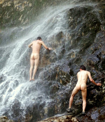 Guys Luv Nudism in Public 5bd51b148846c.jpg