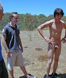 Guys Luv Nudism in Public 5bd51b1bd4f8e.jpg