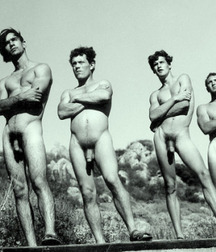 Guys Luv Nudism in Public 5bd51b1f215ae.jpg