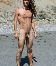 Guys Luv Nudism in Public 5bd51b2e2ad57.jpg