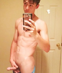 Naked Teen Boys 5bde436b839c6.jpg