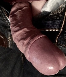 A Study of Male Dicks 5bdf7bfcd42d7.jpg