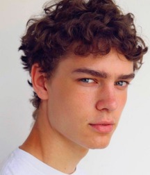 Cute Boys 5be8e8c24abf9.jpg