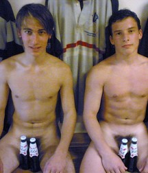 Frat Boys Party! 5bea1f5e2b352.jpg