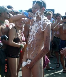 Frat Boys Party! 5bea1f62a14fc.jpg