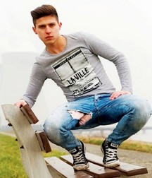 Outdoor Nudity 5bf1adfc9ed28.jpg