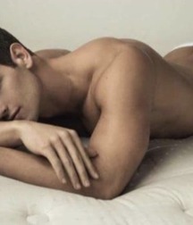 Studs & Hunks 5bf1ae9e56470.jpg