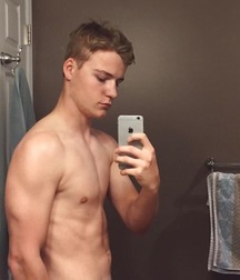Studs & Hunks 5bf1aeba1a0e3.jpg