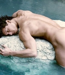 Naked outside 5bf4856aca8d0.jpg