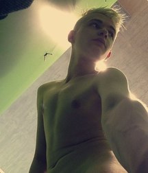 Naked Teen Boys 5bf622c8f0095.jpg