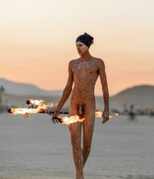 Fun Pics 5bf6c51acc0f7.jpg