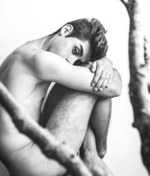 Naked College Boys 5bfaed3882936.jpg