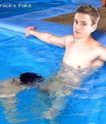 Jase's Hot Blog 5c04058a4d585.jpg