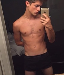 Just Cute Boys 5c0b35e7095be.jpg