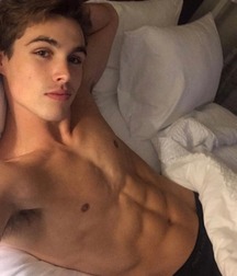 Just Cute Boys 5c0b360439ddb.jpg