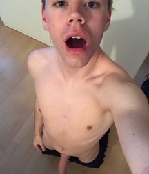 Twink Boy Series 5c11c810c384d.jpg