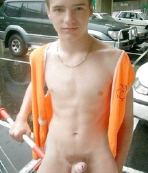 Public Nudity 5c11c8b65461b.jpg