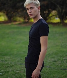 Hotness Tumblr style - no nude 5c18472620e8b.jpg