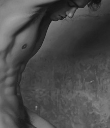 Black & White 5c32825f9bf46.jpg