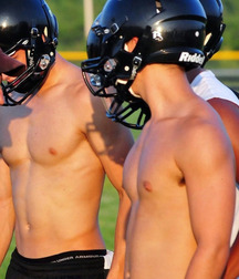Shirtless Twinky Studs
