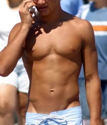 Shirtless Twinky Studs 5c3283437b2a7.jpg