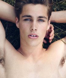 Shirtless Twinky Studs 5c32836f9ee8a.jpg