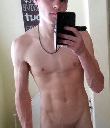 Selfies 5c4644e6e92e0.png