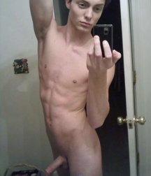 Selfies 5c4644f2952bf.png