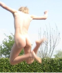 Naked Boys in Public 5cafc37f8199e.jpg
