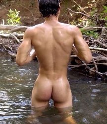 Naked Boys Outside 5cbe3b9b07aa6.jpg