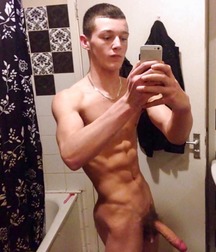 Naked Selfies 5cc0e17f437b8.jpg