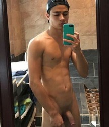 Naked Selfies 5cc0e18f629bb.jpg