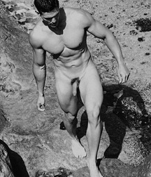 Ouside and Naked! 5cc4d81f1e132.jpg