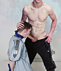 Naked Guys Outdoors 5d06ff74b4cfb.jpg